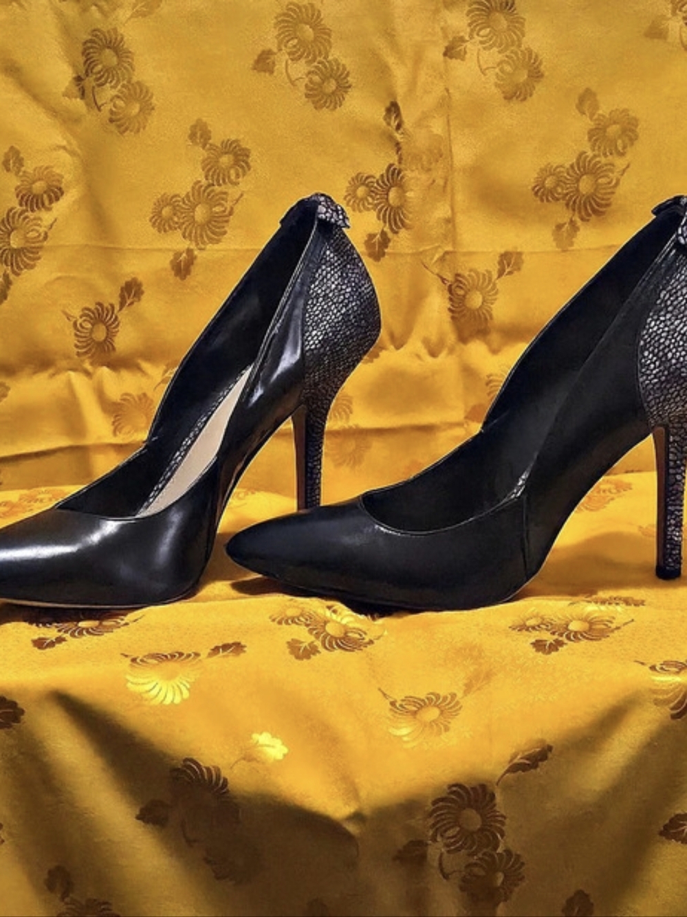 Jessica Simpson Black Leather Animal Print Heels